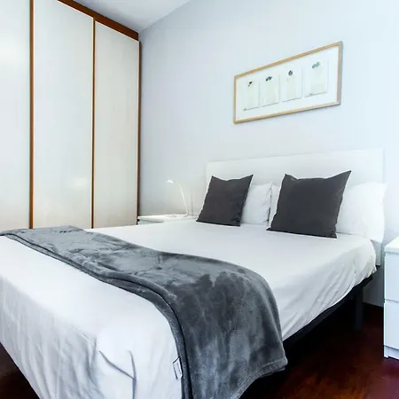 Friendly Rambla Flower Apartment Barcelona